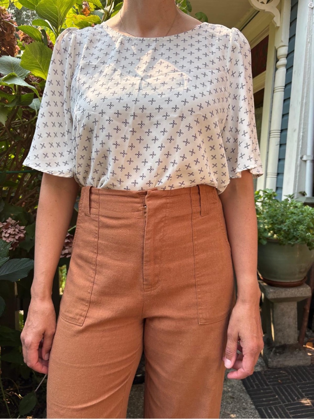 White Printed Short Sleeve Blouse